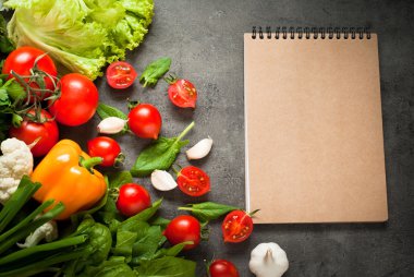 organik taze sebzeler. 