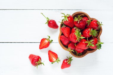 Woden kase taze çilek