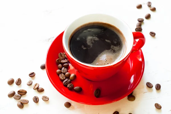 赤杯のコーヒー — ストック写真