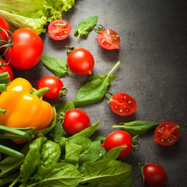 organik taze sebzeler. 