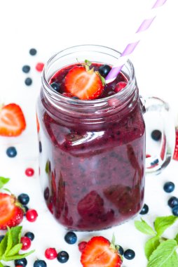 Berry mix güler yüzlü