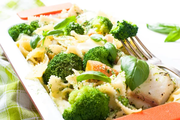 Casserole pasta with fish and broccoli — Stock Photo, Image