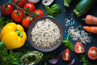 Yemek yapmak için malzemeler 