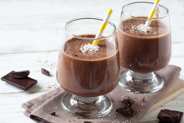 Chocolate banana smoothie — Stock Photo, Image