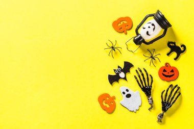 Parti dekorasyonlu cadılar bayramı bezi.