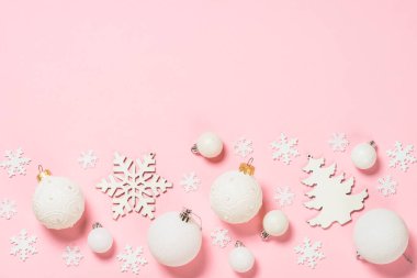 Noel arkaplanı ve tatil süslemeleri.