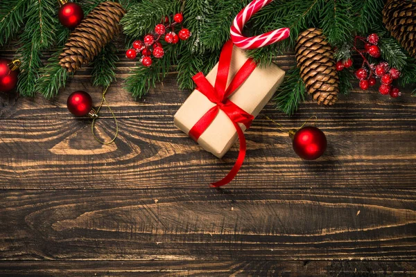 Natale piatto laici sfondo con regalo e decorazioni. — Foto Stock