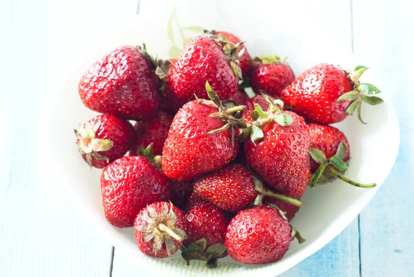 Strawberries in a bowl — Stock Photo, Image