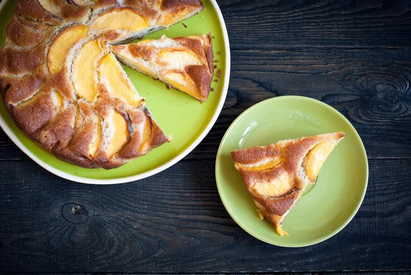 桃のケーキ — ストック写真
