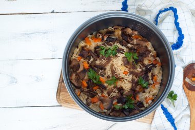 Porcini mantar vejetaryen pilav