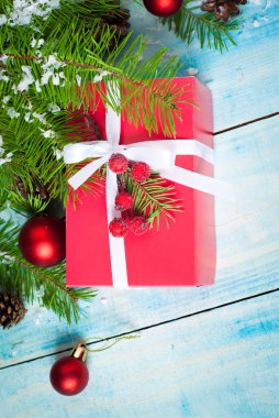 Christmas kırmızı hediye kutusu