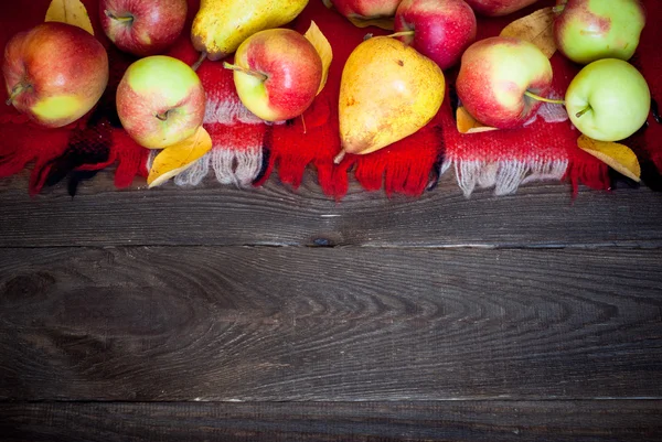 Apples and pears — Stock Photo, Image