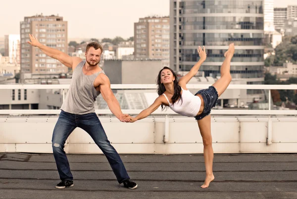 Bella coppia di danza — Foto Stock