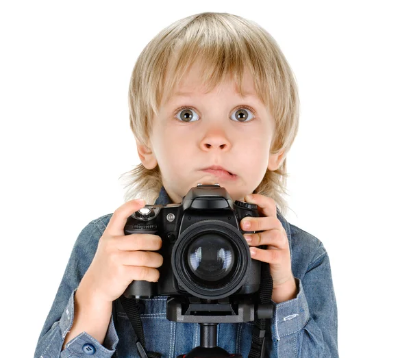 Хлопчик з фотоапаратом — стокове фото