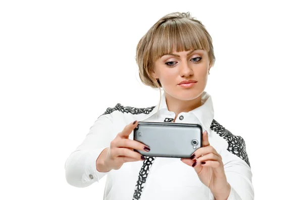 Blonde met smartphone — Stockfoto