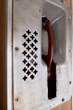 Dnipro, Ukrayna... 09 Ocak 2018: Trendeki kahverengi fren kolu kapatıldı