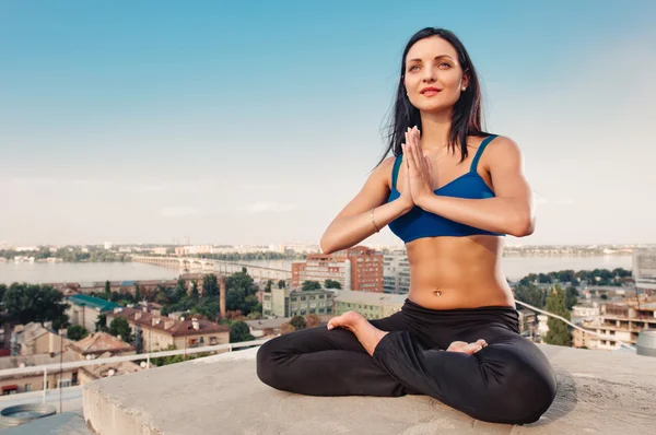 Yoga woman stretching — Stock Photo, Image