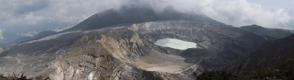 波阿斯火山口 — 图库照片