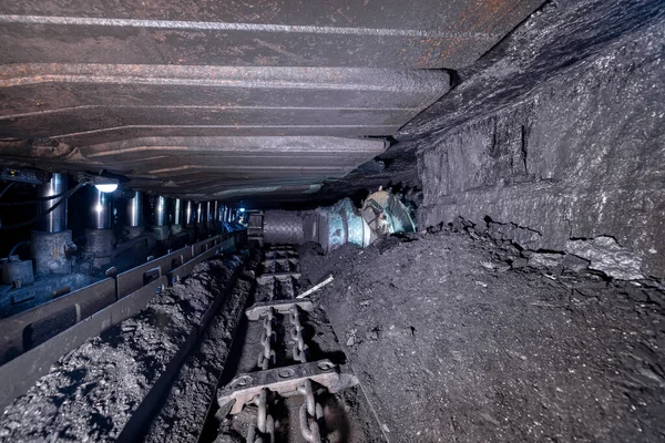 Coal mine. Underground coal mining.