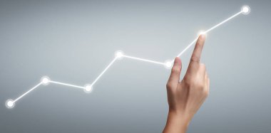 Finansal gösterge ve muhasebe piyasa analizi grafiklerine elle dokunmak