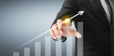 Finansal gösterge ve muhasebe piyasa analizi grafiklerinin el ele dokunması