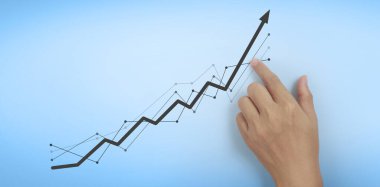 Finansal gösterge ve muhasebe piyasa analizi grafiklerine elle dokunmak