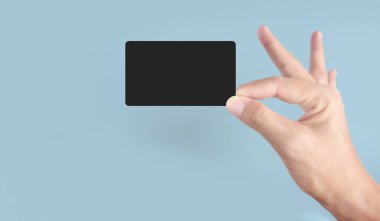 El ele tutuşup sanal kartınızı gösteriyorsunuz.