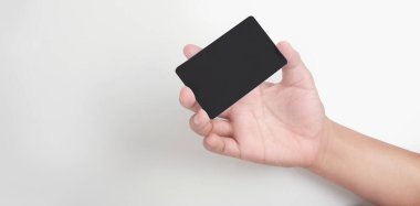 El ele tutuşup sanal kartınızı gösteriyorsunuz.