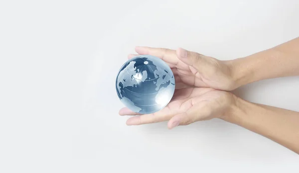 Globe Ruce Energeticky Úsporný Koncept Prvky Tohoto Obrazu Poskytnuté Nasa — Stock fotografie