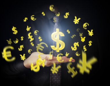 para simgesi olan çevrimiçi düğmesini dokunmadan adam