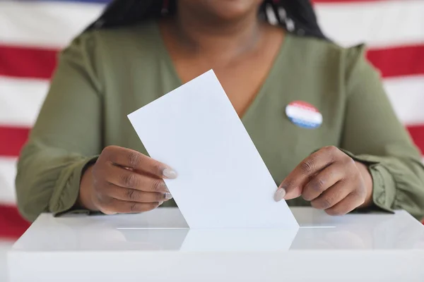 Close Young African American Woman Putting Vote Bulletin Ballot Box — Stock Photo, Image