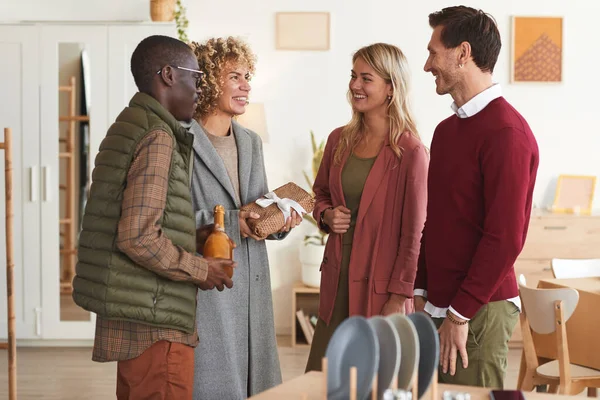 Multi Ethnic Group Elegant Adult People Greeting Each Other Exchanging — Stock Photo, Image
