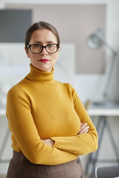 Vertikale Taille Nach Oben Porträt Einer Selbstbewussten Architektin Die Die — Stockfoto