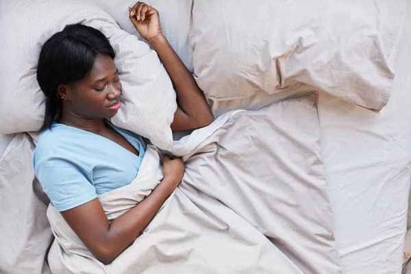 Minimal Top View Portrait Young African American Woman Sleeping Happily — Stock Photo, Image