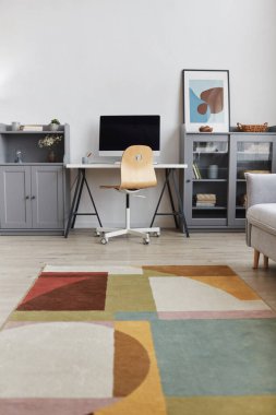 Modern ev işyeri odaklı minimal iç mekanın dikey arkaplan resmi, boşluğu kopyala