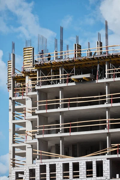 Residentieel gebouw in aanbouw — Stockfoto