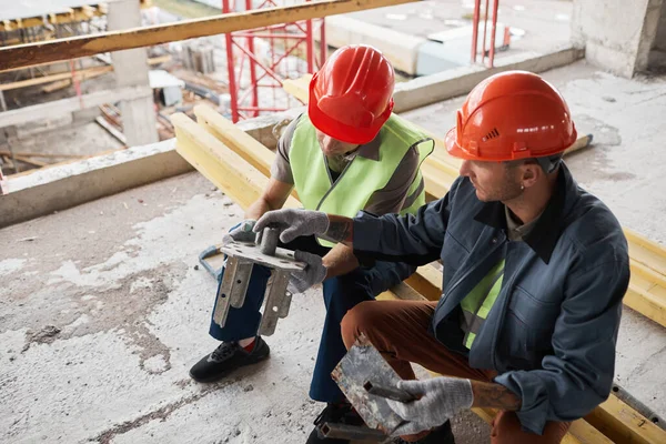 Werknemers in de bouw — Stockfoto