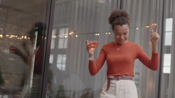 Medium Shot Young Beautiful Mixed Race Woman Having Good Time — Stock Video