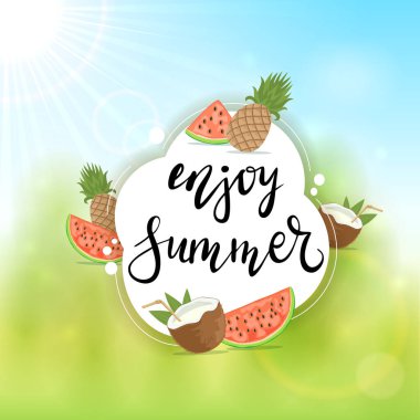 Karpuz ve ananaslı taze hindistan cevizi kokteyli. Harfli kart. İyi tatiller. Görüntü tasarımı, tişörtler, sweatshirtler, afişler, broşürler, menüler için kullanılabilir..