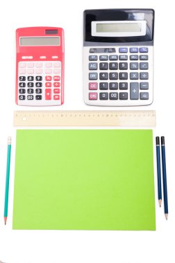 Bir muhasebeci masasının üstünden bakış açısı