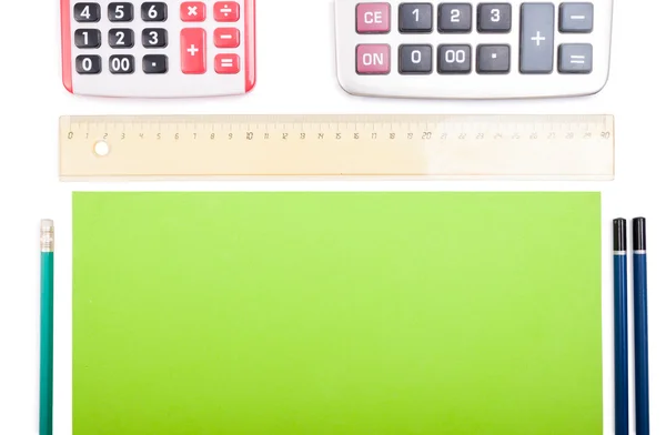 Buchhalter Schreibtisch mit grünem Papier Kopierraum — Stockfoto