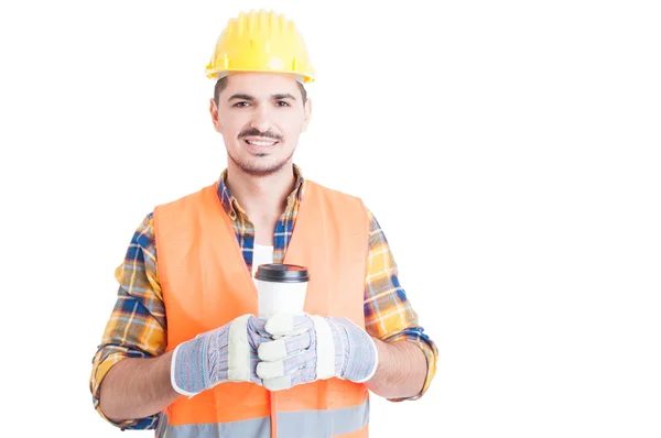 Bel ingénieur souriant profiter d'une pause tasse de café — Photo