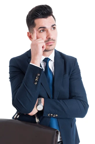 Giovane bel venditore pensiero gesto — Foto Stock