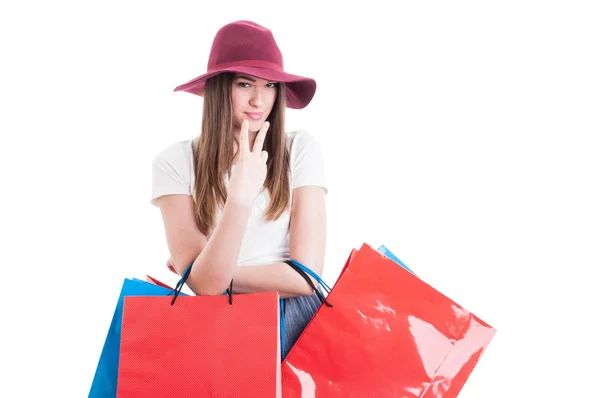 Kijken naar mijn ogen concept met mooie vrouw shopper — Stockfoto