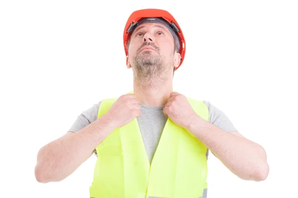 Портрет молодого мужчины-строителя, чинящего защитное оборудование — стоковое фото