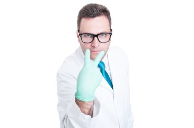 Erkek doktor benim gözleri jest yapma bakış