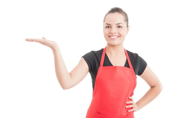 Beautiful smiling employee holding copyspace — Stock Photo, Image