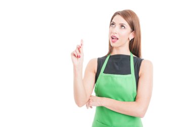 Harika bir fikir olan genç ve güzel çalışan