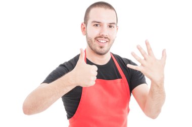 Çekici süpermarket çalışan gösteren numarası 6