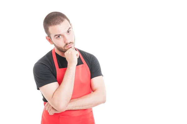 Grave impiegato ipermercato preoccuparsi di qualcosa — Foto Stock